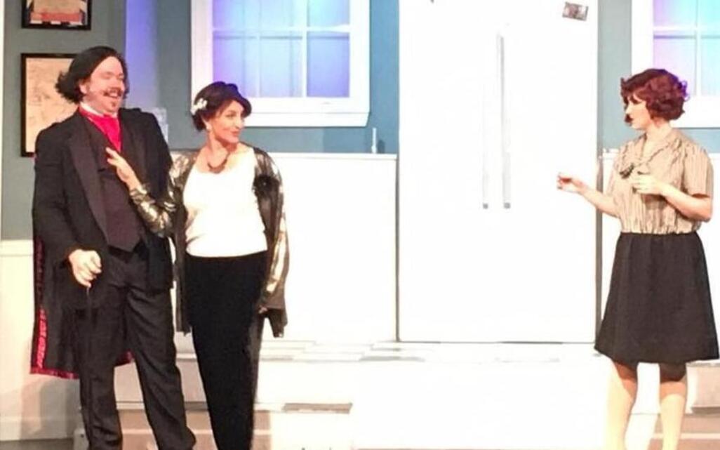 ‘Drowsy Chaperone’ awakens sense of humor in its audience