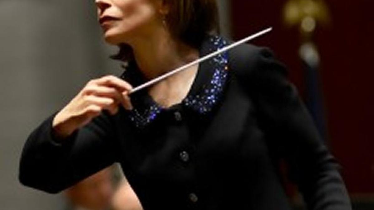 Hilton Head Symphony Orchestra continues its season with guest conductor JoAnn Falletta of the Buffalo Philharmonic Orchestra.