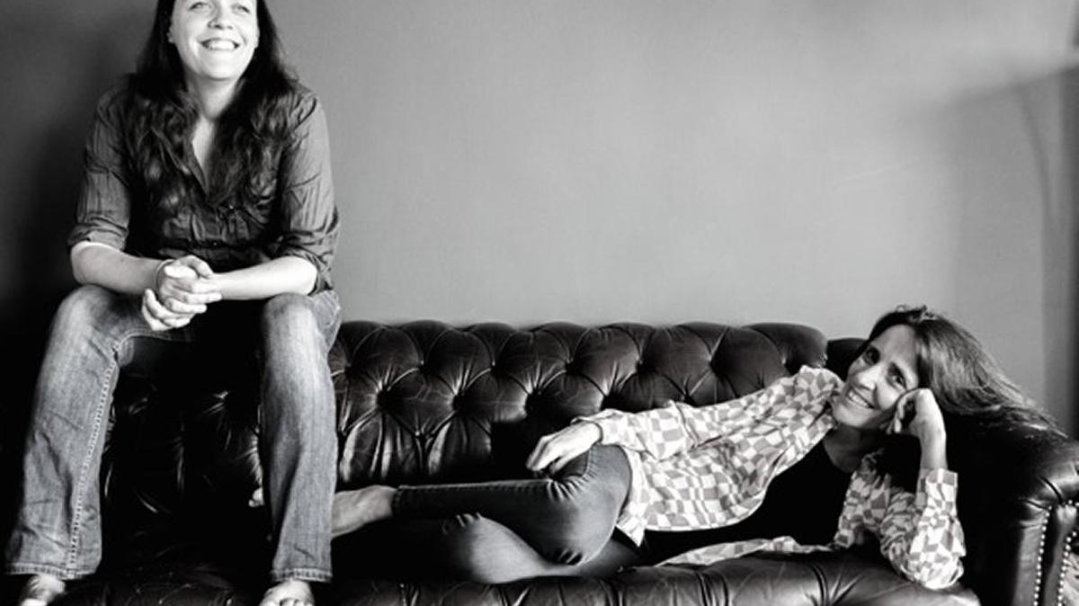 Suzzy Roche and Lucy Wainwright Roche will play on Fripp Island this weekend.