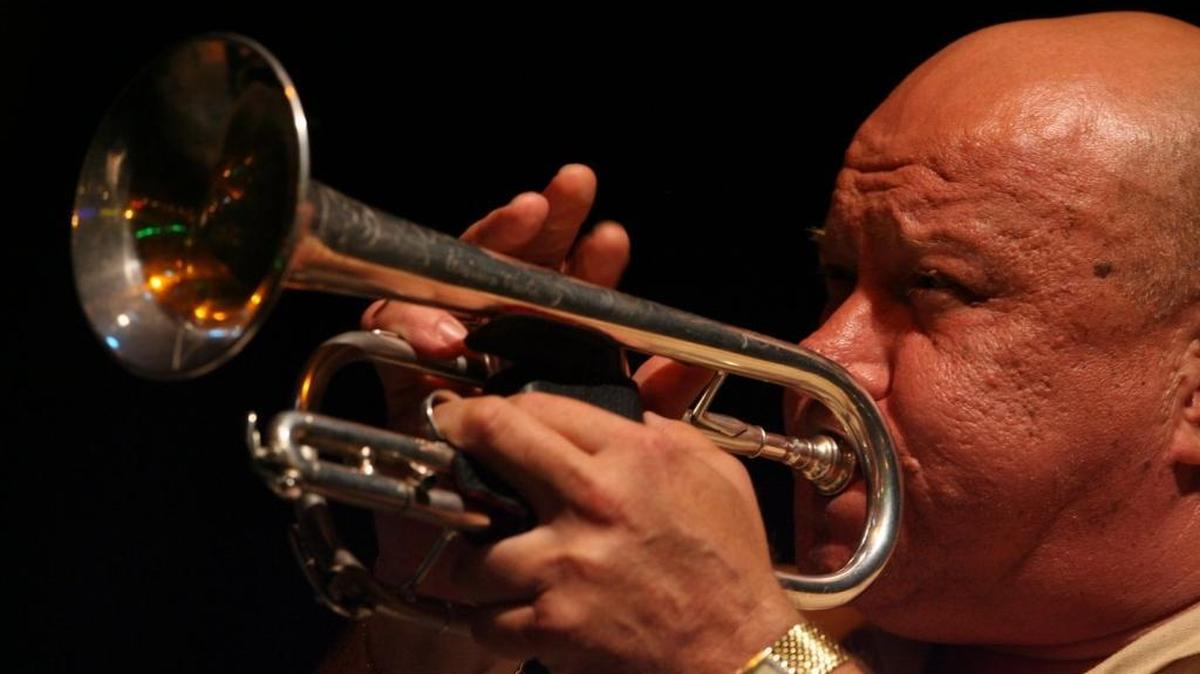Warren Vache will play The Jazz Corner along with Lynn Roberts and The Bob Alberti Trio this weekend.