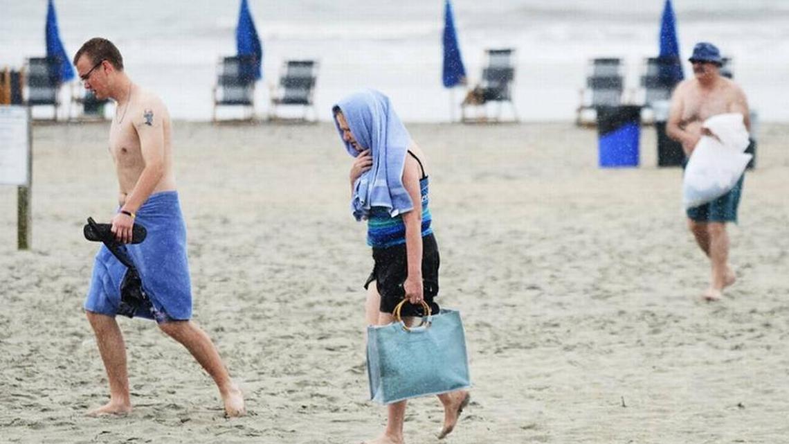 Expect summertime showers and a record-breaking travel weekend for Fourth of July