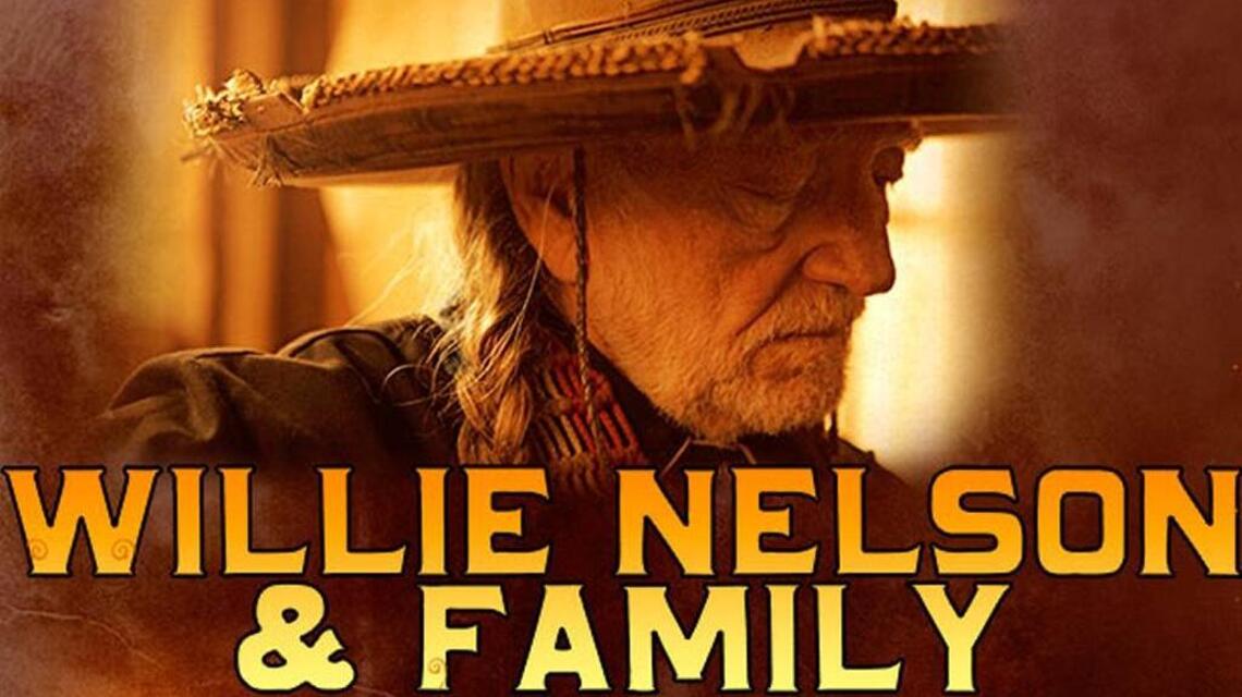Willie Nelson’s coming to Savannah, and he’s bringing Dwight Yoakam with him