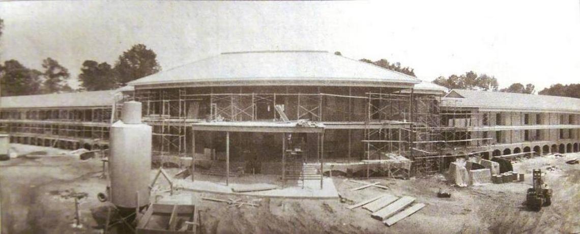 The Melrose Inn on Daufuskie Island nears completion in the summer of 1987.