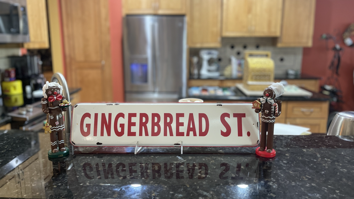 Kelly Clements, a 20-year Bluffton resident, has a small in-home cookie business called Sweet Doughsigns by Kelly.