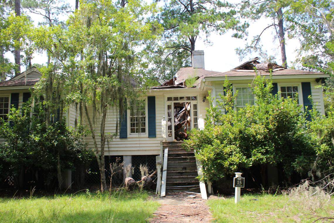 One of the many abandoned cottages that sits empty on coastal property in Melrose Resort on Daufuskie Island.