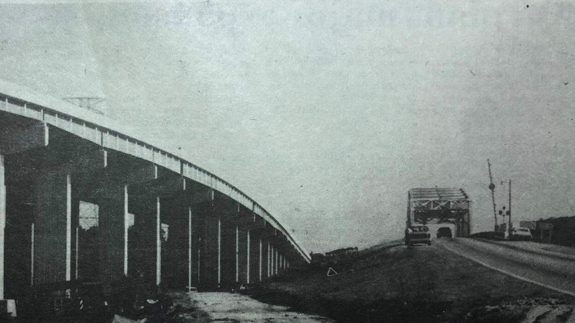 Photos show swing bridge replaced by fixed span on Hilton Head in 1982