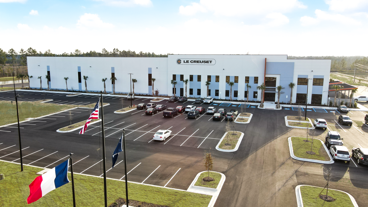 The global cookware brand, Le Creuset, is deepening its footprint in South Carolina with the opening of a new 300,000-square-foot North American distribution facility in Hampton County.