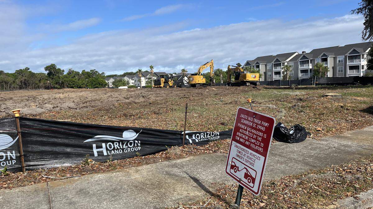 More than 100 townhouses are planned at a North Paris Avenue property in Port Royal. The property abuts the Preserve at Port Royal apartment complex.