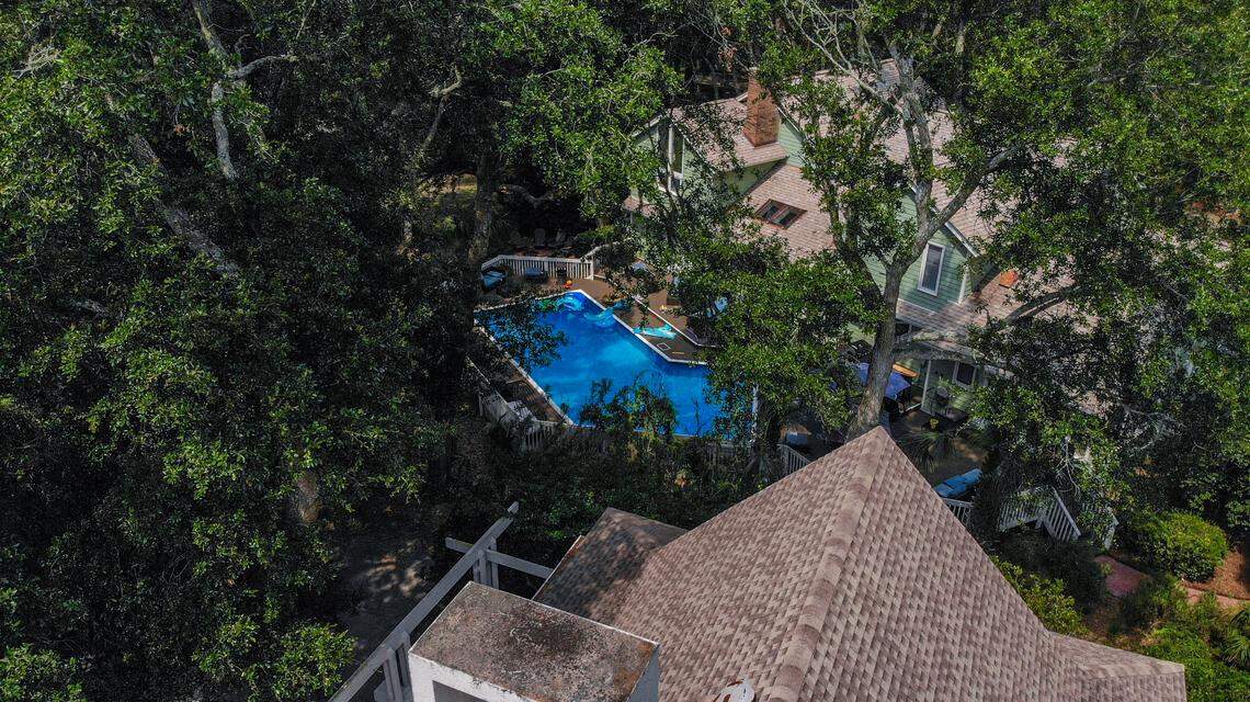 Permanent neighbors that surround this VRBO house, top with pool, say when the number of guests reaches the 30-person limit, the house noise with the outside pool and the number of cars that spill out into the neighborhood make enjoying their property near to impossible. 