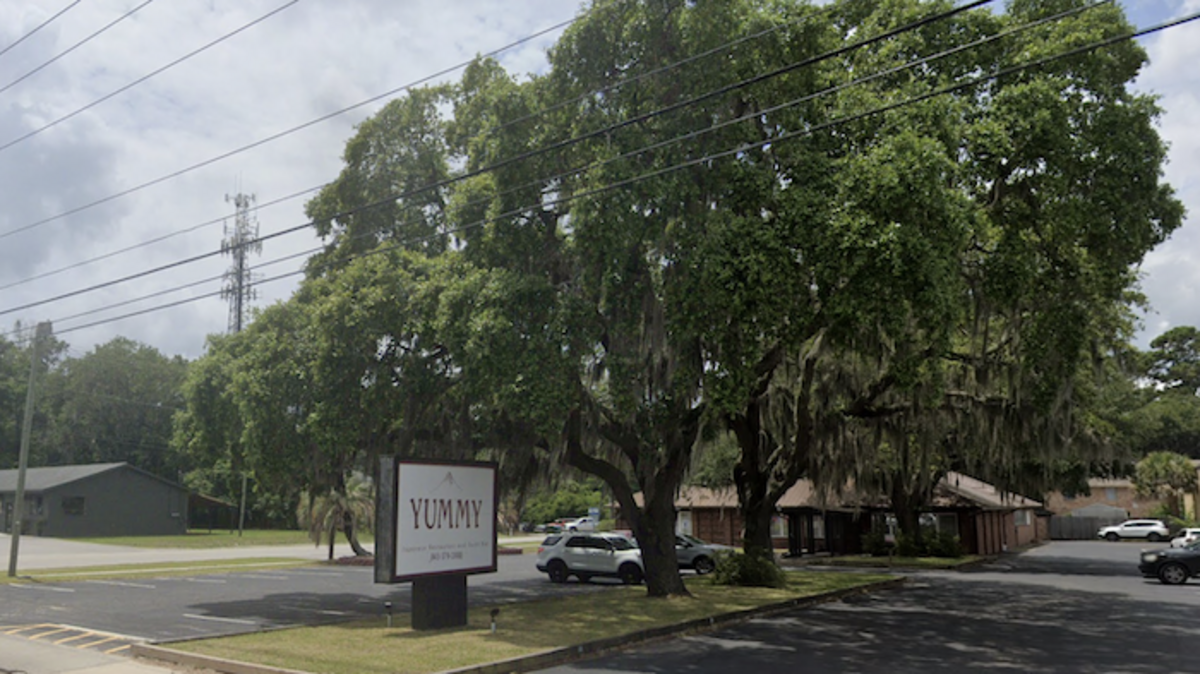 Port Royal police say a man stole a car with a passenger in the backseat Thursday night at Yummy Hibachi and Sushi, located at the corner of Ribaut Road and Southside Blvd.