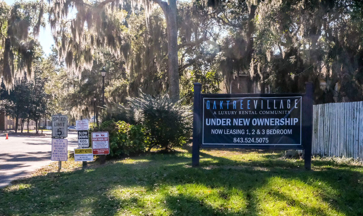 The entrance to Oaktree Village, as seen on Tuesday, Dec. 8, 2020 notifying those interested in leasing that the property located in Port Royal is under new ownership.
