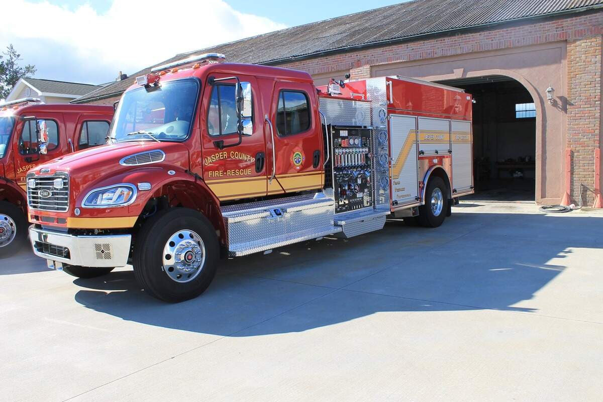 A Jasper County Fire-Rescue engine.