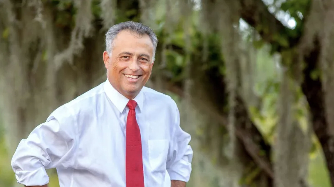 Here are the facts behind the ethics complaint against Beaufort County school superintendent