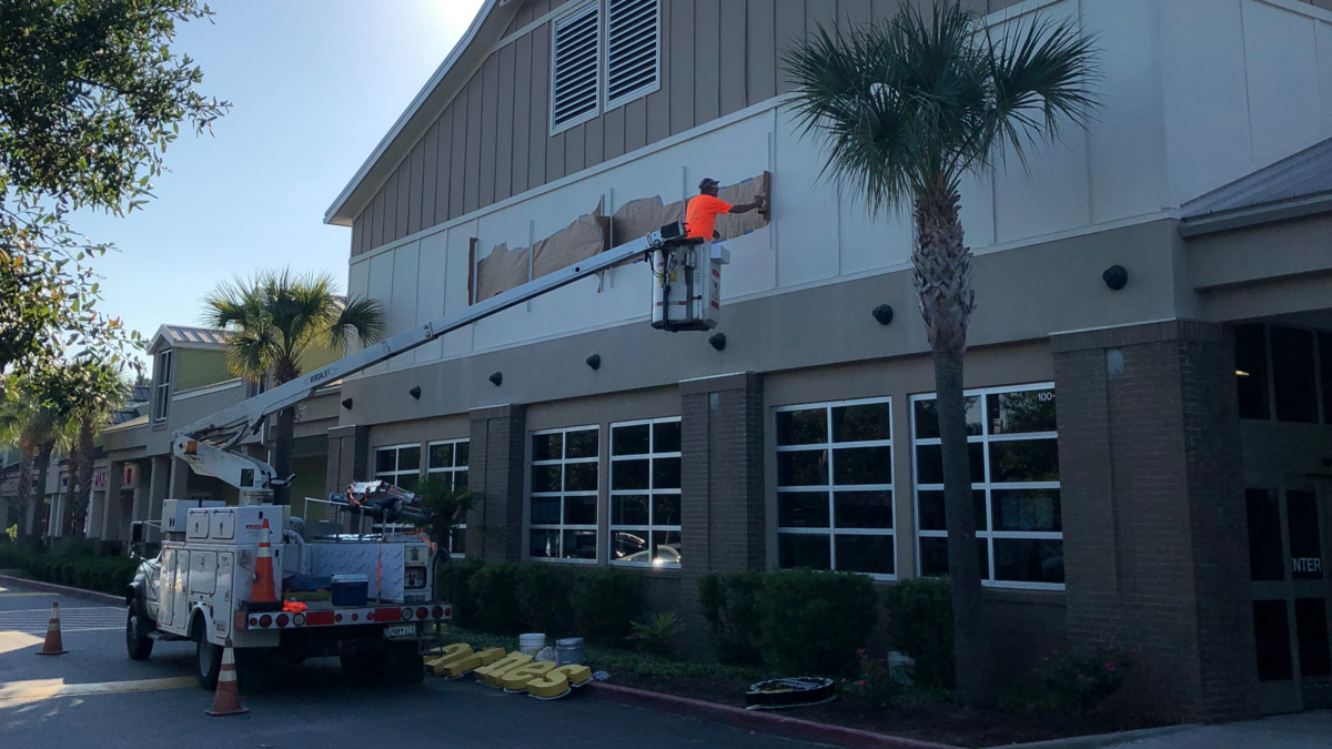 The Planet Fitness sign was being placed on the former Bi-Lo building in Bluffton Thursday night.