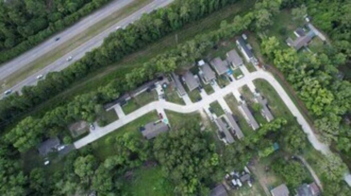 HHI service worker housing again under threat: ‘We are here and we are human beings’