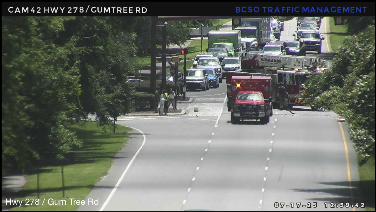 The Beaufort County Sheriff’s Office warned drivers of possible delays following an early afternoon car accident on Hilton Head Island’s north end. The collision occurred on U.S. 278 at Wilborn Road.