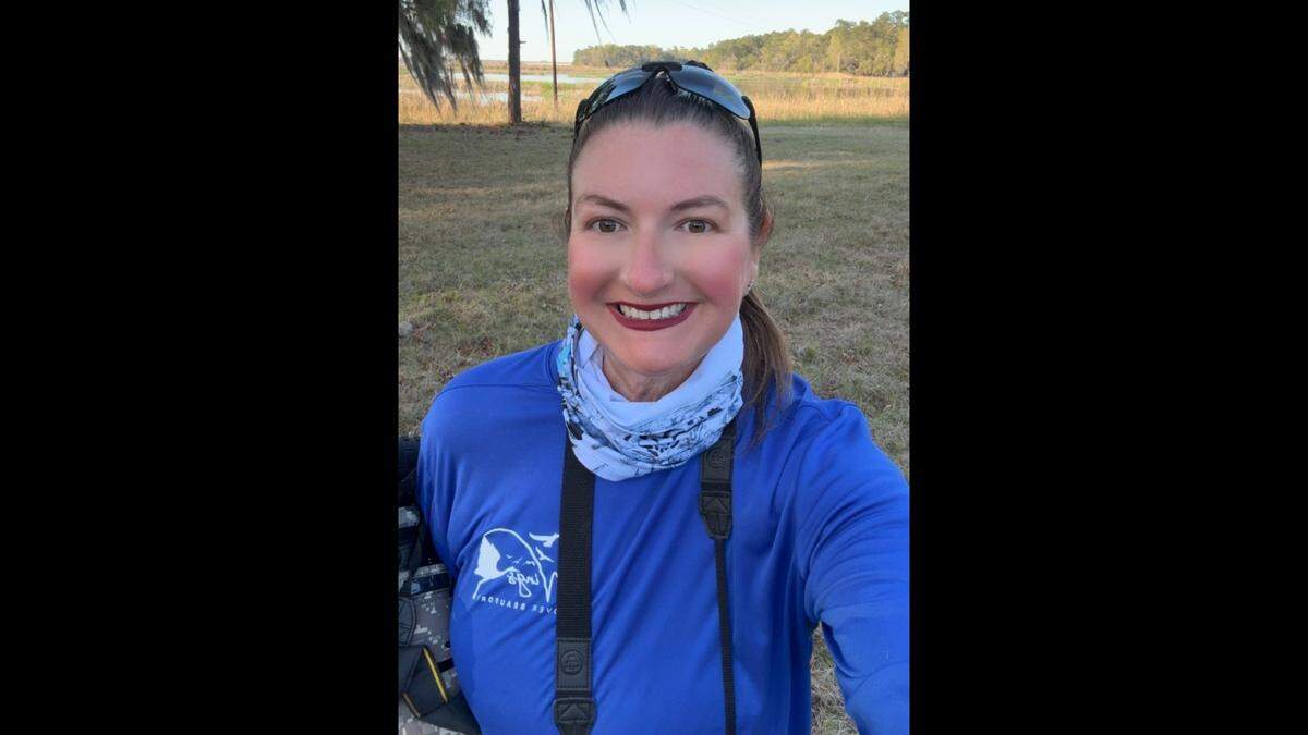 Jenn Clementoni didn’t know a thing about birding or photography before moving to Harbor Island five years ago. Now she is heads a new not-for-profit called Carolina Bight Birding Center.