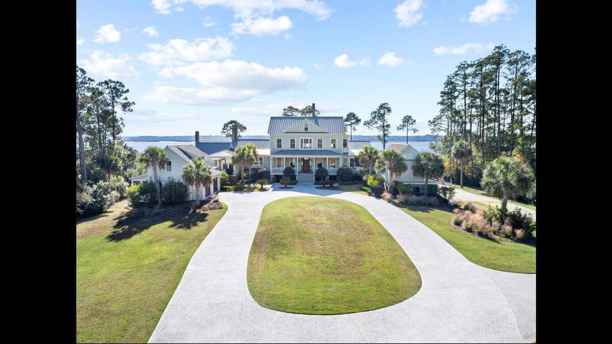 This estate on Lemon Island is for sale.