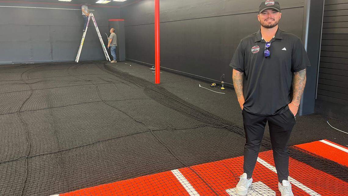 Tyler Osik is opening Hitters University at Beaufort Town Center. It will feature four batting cages and a sports performance area.