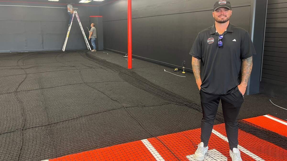 Tyler Osik is opening Hitters University at Beaufort Town Center. It will feature four batting cages and a sports performance area.