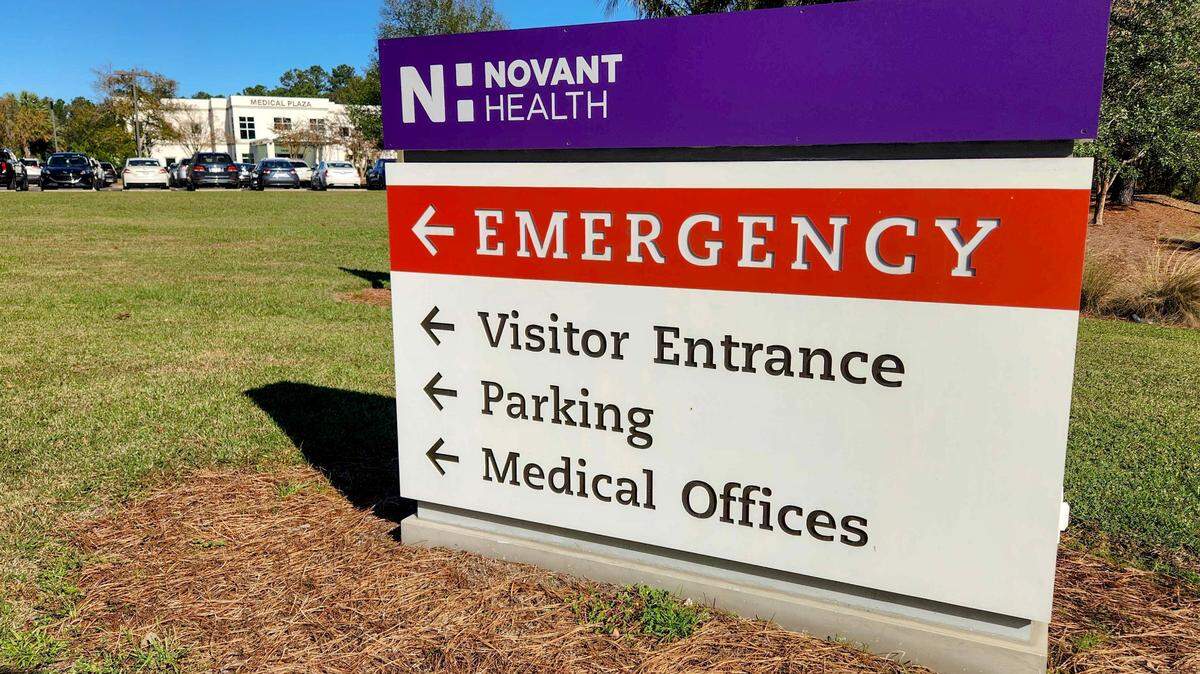 The front entrance to Novant Health’s Coastal Carolina Hospital on Medical Center Drive and Brickyard Road off of U.S. 278 as photographed on Nov. 21, 2024, in Hardeeville.