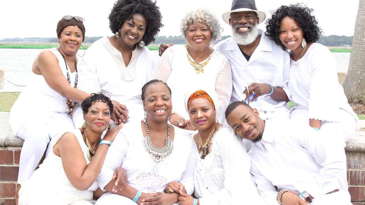 Marlena Smalls and Hallelujah Singers