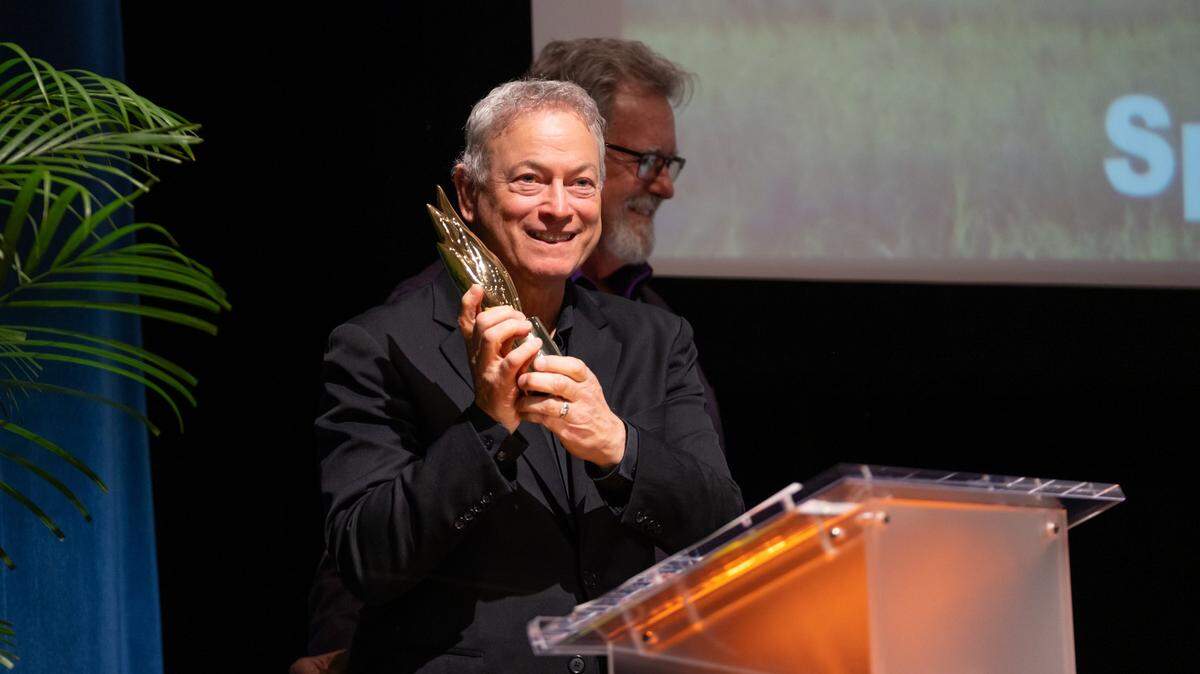 Gary Sinise accepts the Pat Conroy Lifetime Achievement Award Saturday at the Beaufort International Film Festival Saturday.