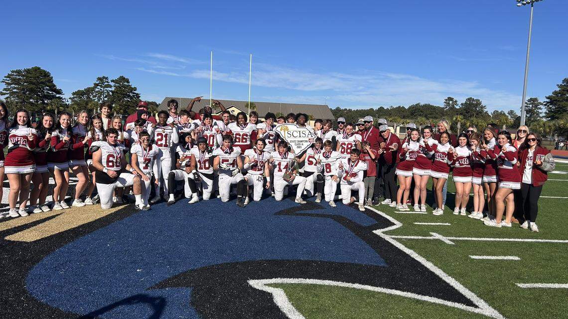 Back on Top! Thomas Heyward football captures another SCISA Class A championship