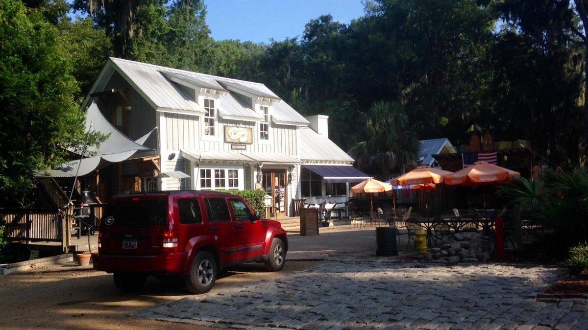 File: Bluffton's Old Town Dispensary