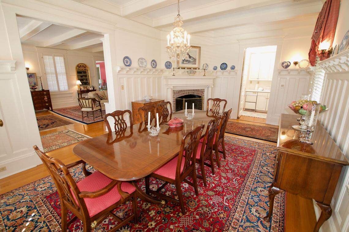 A dining room inside the Tomotley Plantation’s main house.
