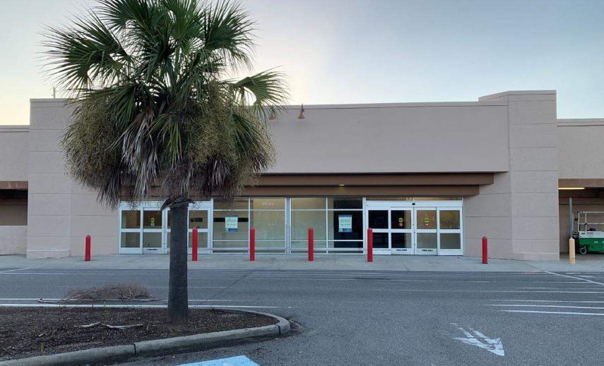 This building in Port Royal Plaza has been empty since Sam’s Club left Hilton Head in January 2017.