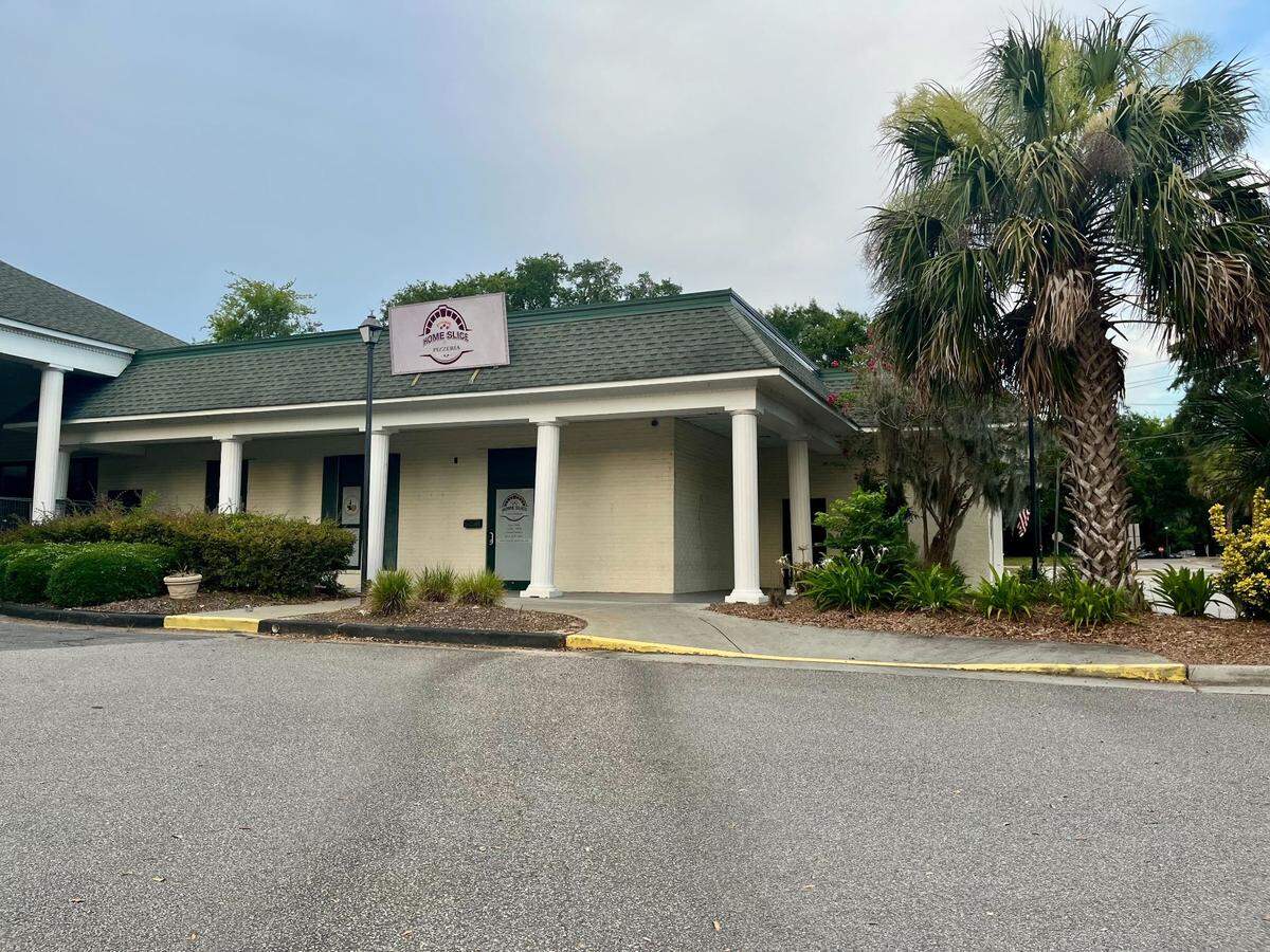 Bordertown BBQ is replacing Home Slice Pizzeria location in Beaufort.