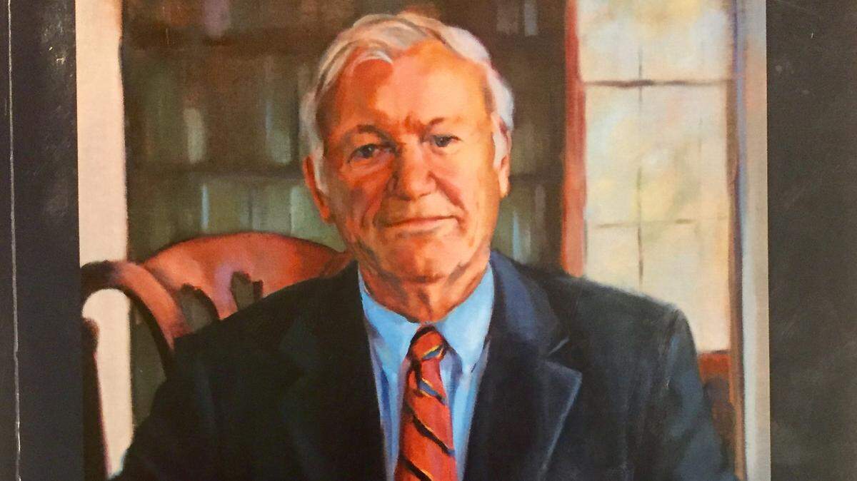 Portrait of W. Brantley Harvey Jr. by Susan Graber of Port Royal on the cover of his 2015 memoir, “Palmetto Patriot.”