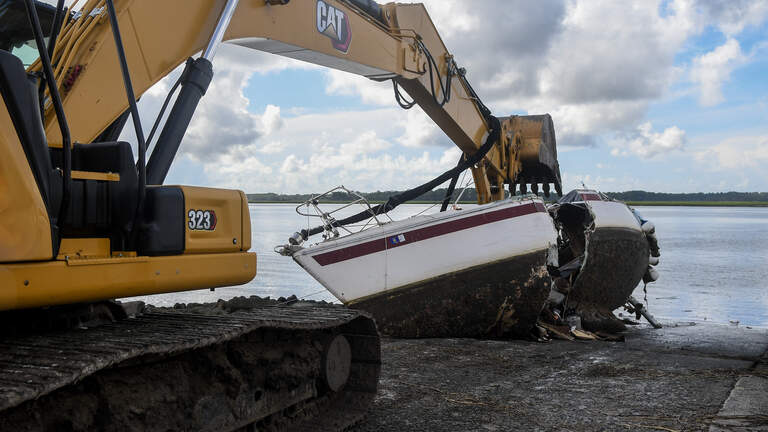 Bluffton man’s boats pulled from river as friends pay respects. “I miss him every day”