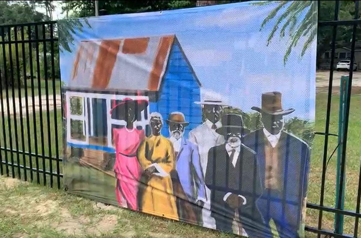 A mural in front of the Gullah Museum of Hilton Head Island.
