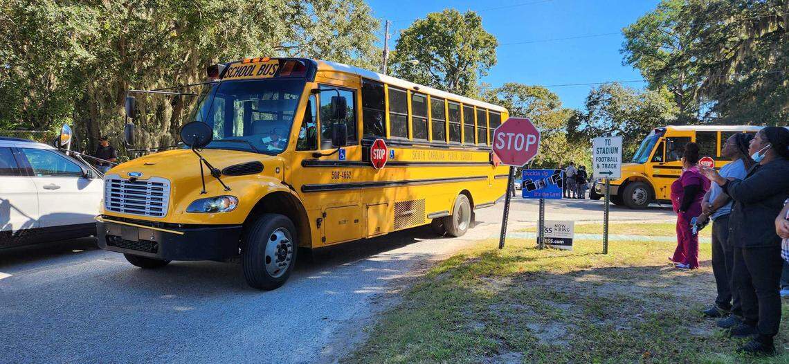 Buses moving to stadium area for staging off Youmans Drive. Students at Beaufort High School will be dismissed early following a Wednesday morning “report of shots fired” at Beaufort High School that was later identified as a hoax on Wednesday, Oct. 5, 2022 in Beaufort, South Carolina.