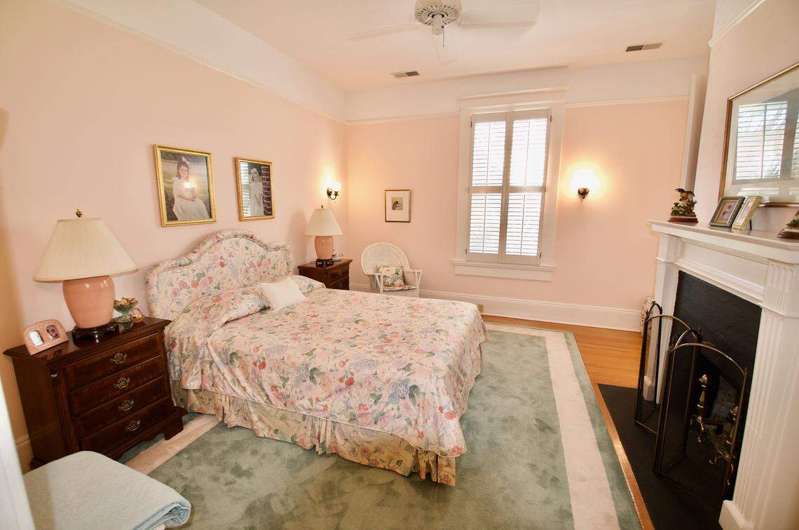 A bedroom inside Tomotley Plantation’s main house.