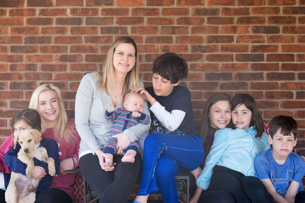 From left to right: Madelyn Meyerott, Peyton Deason, Amy Meyerott, Myla Meyerott, Jackson Berrigan, Madeline Deason, Libby Berrigan and Graeme Berrigan.