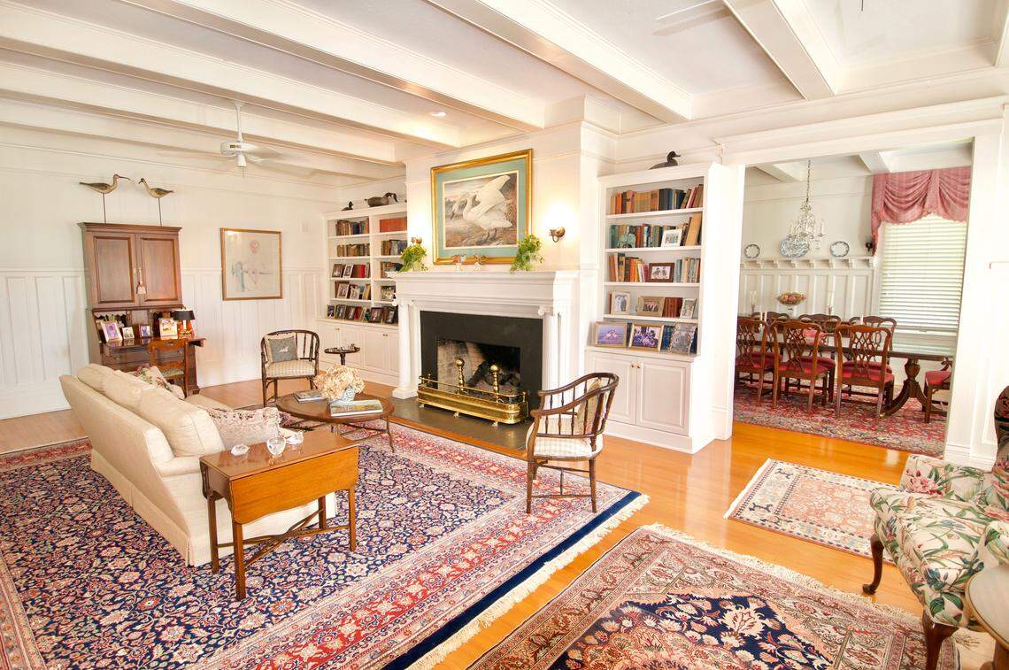 A room inside Tomotley Plantation’s main house.