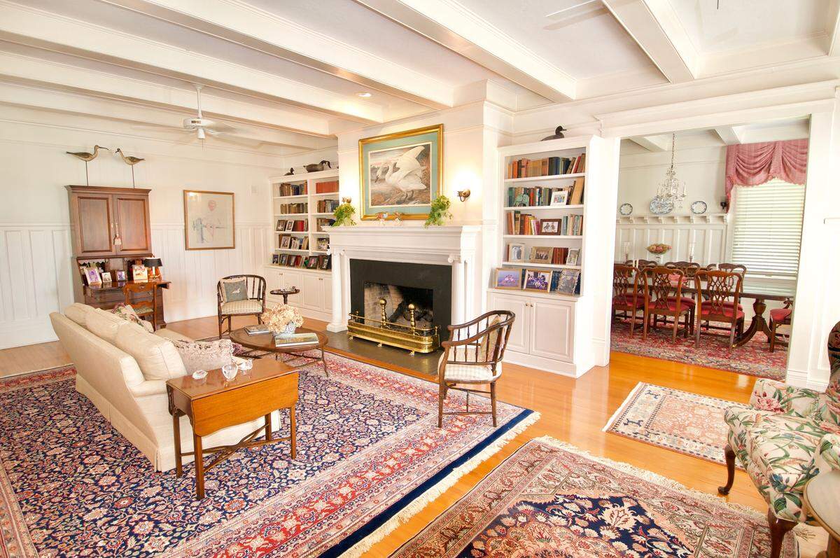 A room inside Tomotley Plantation’s main house.