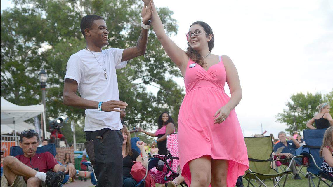 Crowd gets in step with Salsa Tuesday