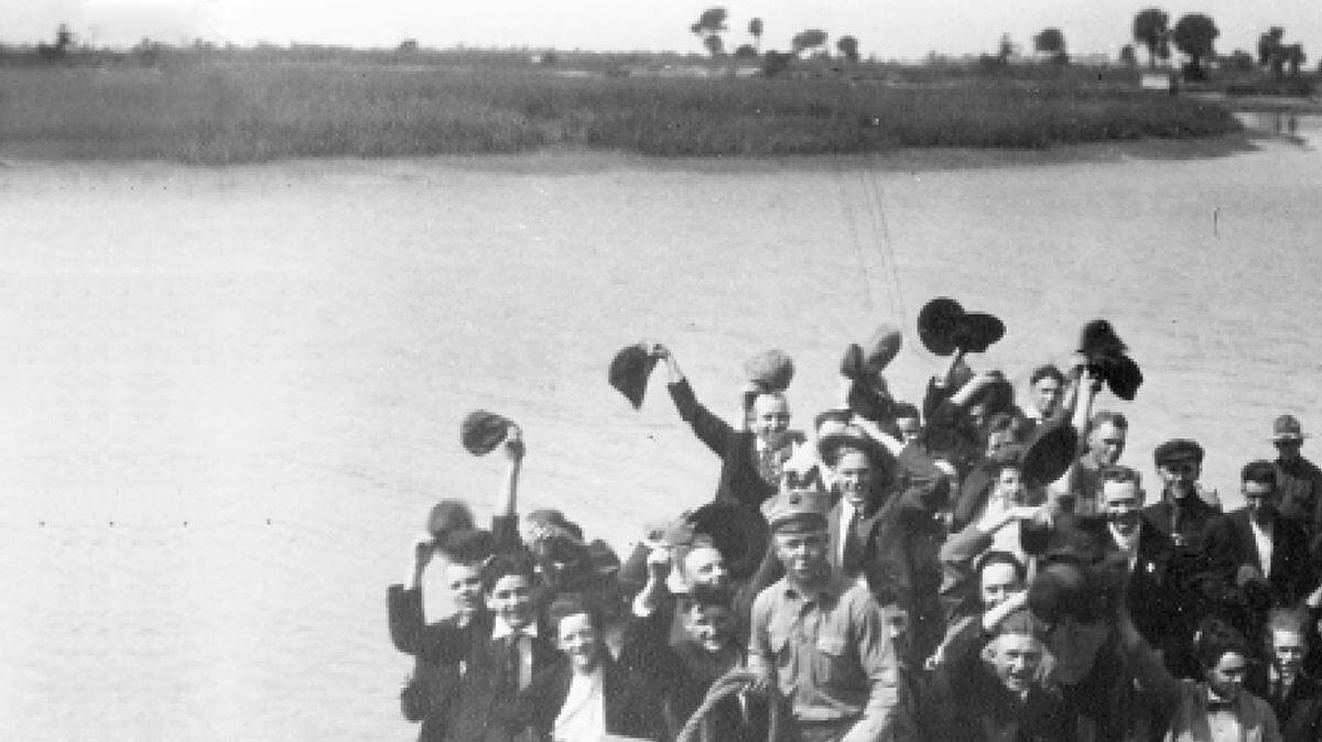 Prior to 1928, boats were the only way to transport recruits to Parris Island.