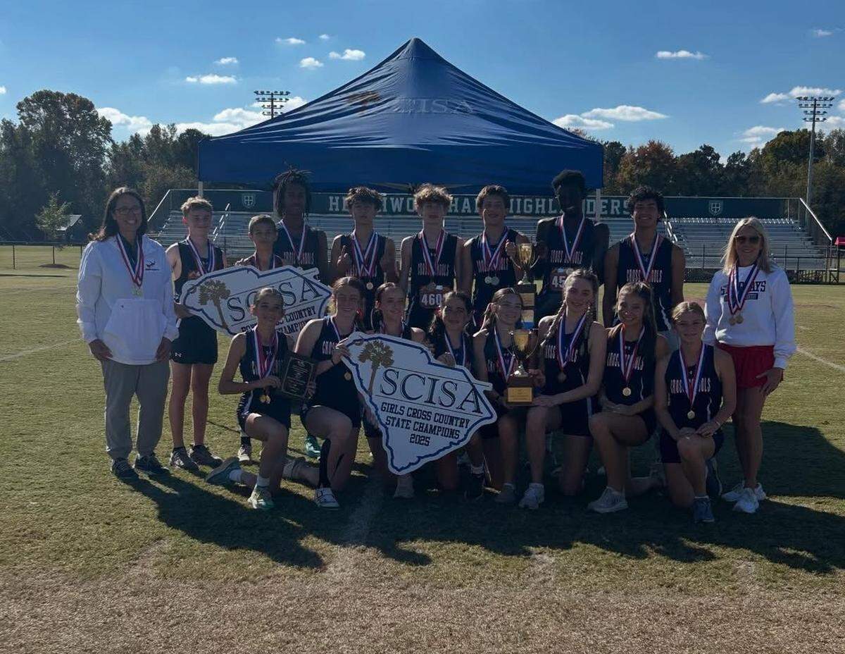 The Cross Schools won the 2025 SCISA boys and girls cross country championships on Nov. 1, 2025.