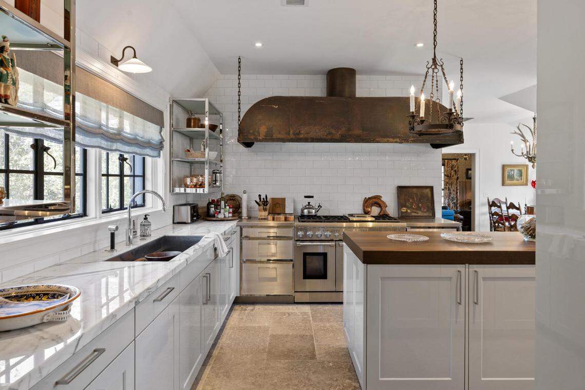 Kitchen in the Richmond Plantation in Berkeley County, South Carolina