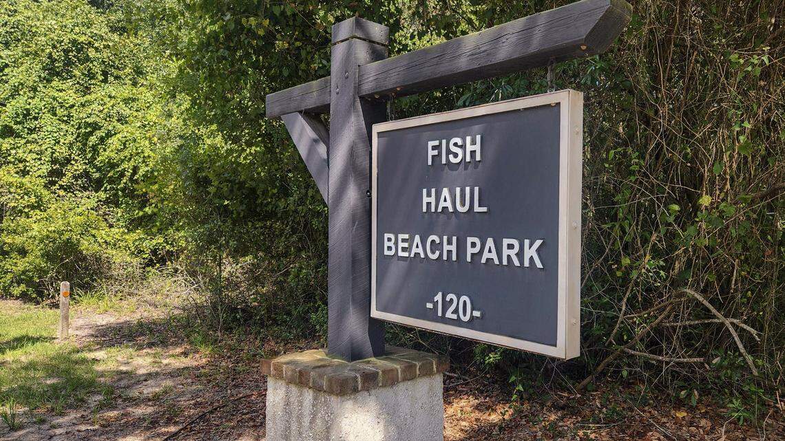 Fish Haul Beach Park is located on the “heel” of Hilton Head Island at the end of Mitchelville Road.