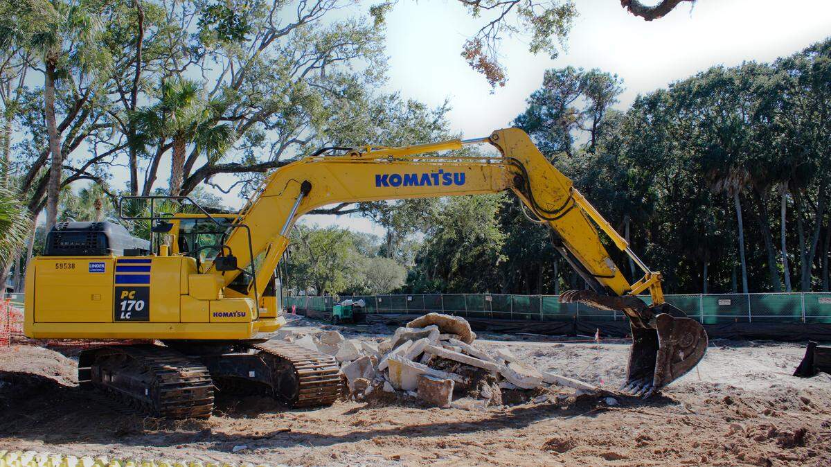 An excavator clears rubble at a construction site in the northwest quadrant of Coligny Circle on Hilton Head Island on Nov. 12, 2025.