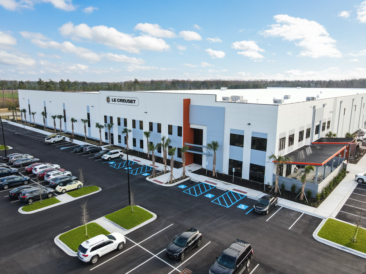 The global cookware brand, Le Creuset, is deepening its footprint in South Carolina with the opening of a new 300,000-square-foot North American distribution facility in Hampton County.