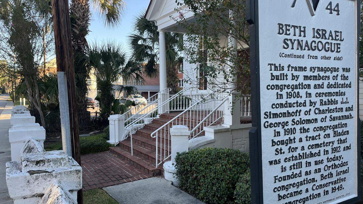 Beth Israel Synagogue in Beaufort will celebrate the 120th anniversary of the construction of the temple on Scott Street with public events Friday and Saturday.