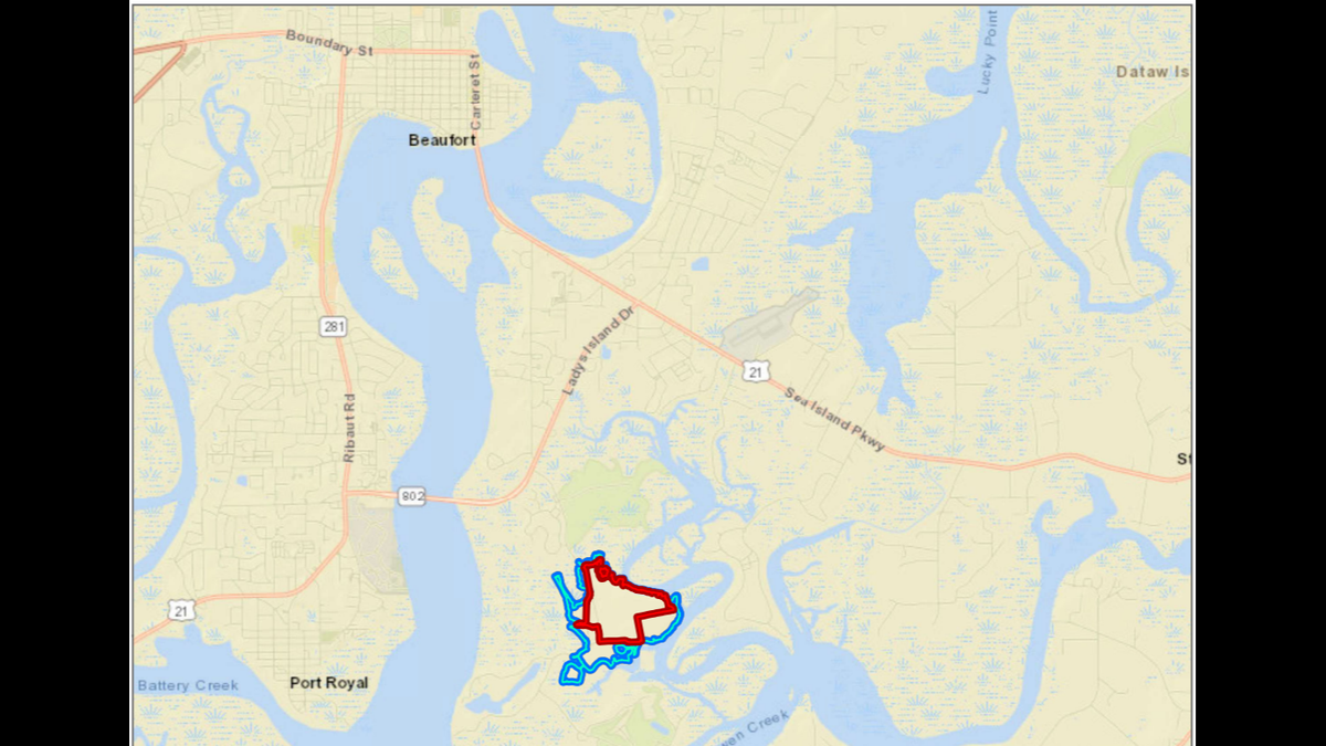 The red border shows the first phase of Kane Island Phase 1. The blue shows the boundary of the entire project which includes future phases. The project is on Upper Cane Island.