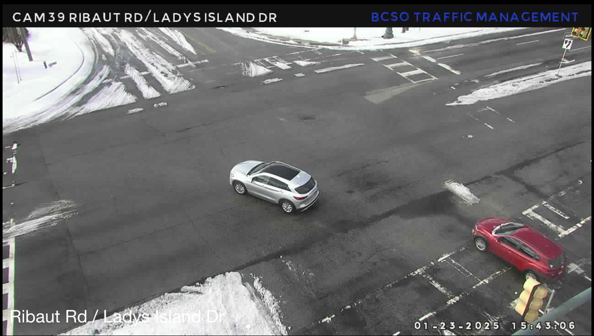 Several patches of snow in the intersection of Ribaut Road and Lady’s Island Drive melted away during the course of Thursday as temperatures stretched slightly above freezing.